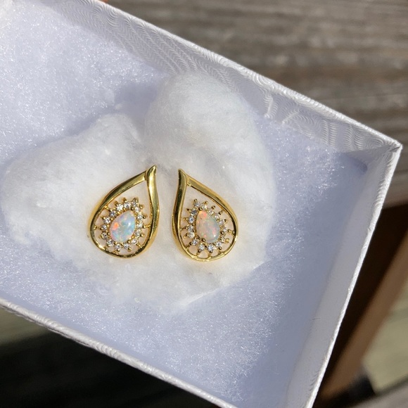 Lab Created Opal/G-SS - Picture 4 of 11